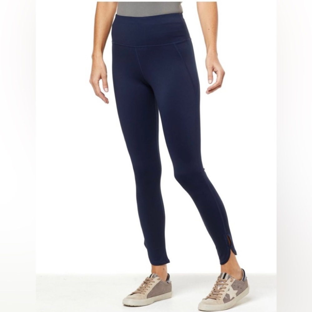 💥Lacey Chabert Essential Weekender Legging💥 NWT
